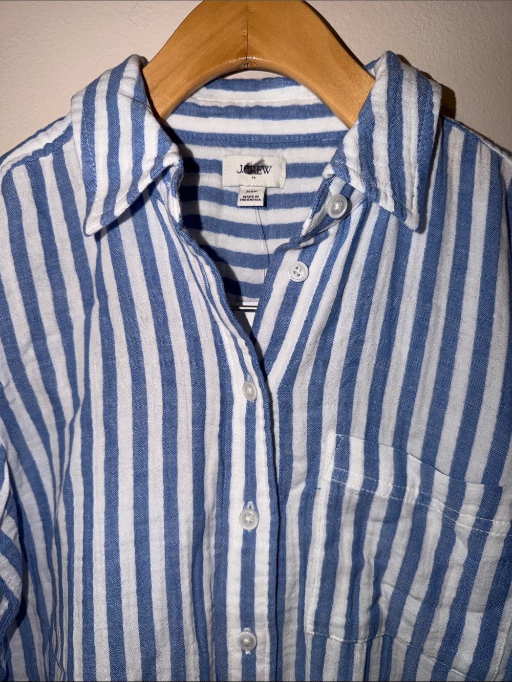 J. Crew Petite double-gauze button-up shirt Size XS petite - Picture 2 of 6